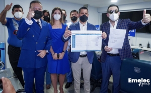 Se pone los guantes y salta al ring: ¡Carlos Torres inscribió candidatura para presidente de Emelec!