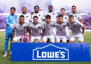 Fricio Caicedo cumple el sueño de su vida al debutar en el Inter Miami y compartir cancha junto a Lionel Messi