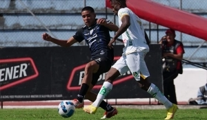 Kendry Paez 2
