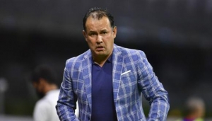 Perú designó a su nuevo seleccionador en medio de las críticas (FOTO)