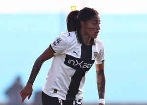 El calcio femenino se tiñó de tricolor: Kerly Real deslumbró con un gol en el Parma Femenino
