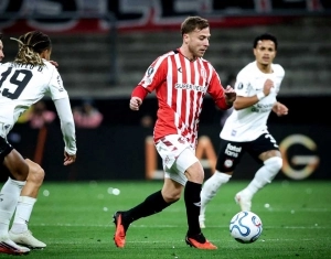 Mística pincha en suelo paulista: Estudiantes calla a Corinthians y sueña con la Libertadores