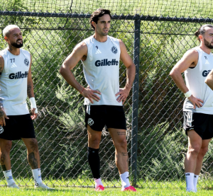 Leo Campana se reintegra a los entrenamientos del Revolution y ya sólo le falta su puesta a punto