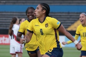 Mandaron en casa: Las chicas de Ecuador superaron a Perú con un fútbol sólido y efectivo