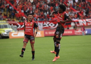 Precios de locura en el Austro: Esto costará ver al Santos de Neymar frente al Deportivo Cuenca