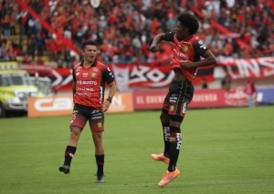 Una Tukita en mira del Ciudadano (FOTO)