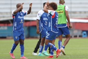 ¡Wilson Folleco fue Héroe en la primera victoria del Imbabura en la B!