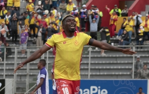 ¡NACE EL ECUA-QUERÉTARO! Michael Carcelén y Edison Gruezo se suman a dos compatriotas más y ya son CUATRO ecuatorianos en Gallos