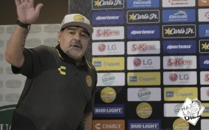 Diego Maradona 10