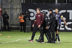 “A las 12 no se puede jugar… Soy valiente en decir las cosas”