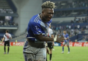 En Emelec no les queda claro lo que exige su entrenador