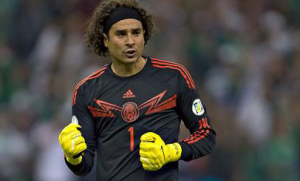 Grave amenaza contra el entorno de Guillermo Ochoa (FOTO)