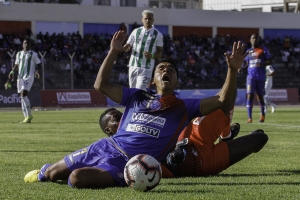 Faltaba un arma más en el Expreso (OFICIAL)