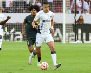 BARRIERON EN LOS PREMIOS los de Liga y como TENÍA QUE SER con Alex Arce COMO EL PRO de la temporada