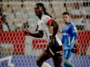 ¡Ricardo Adé SOSPECHA QUE HAY ALGUIEN en la LigaPro que está “jugando” en contra de LDU!