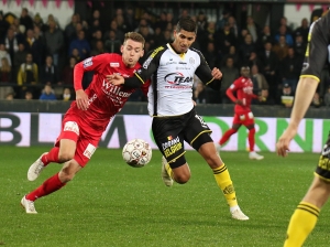 Por suerte tú no estás en el arco