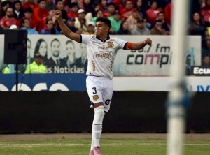 Xavier Arreaga 4