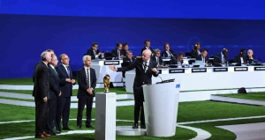 Fuera de la cancha: La nueva normativa de aplicar roja directa por insultar bajo cubrirse la boca