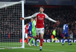 Chelsea FC no se deja dar caza en el tercer lugar (VIDEO)