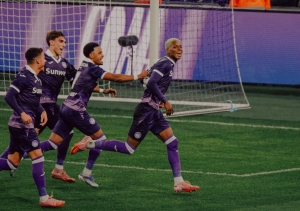 ¡El show de Nilson Angulo! Deslumbró con un regate, carrera y un espectacular gol que dio el triunfo al Anderlecht