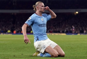 ¡Haaland marcó su gol 26 para noquear al Arsenal y arde la Premier!