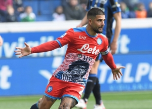 Napoli vuelve a meter presión en la Serie A Tim (VIDEO)