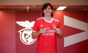 ¡LA PROMESA QUE SE EXTINGUE! Marcos Zambrano regresa a Estados Unidos tras su salida del Benfica