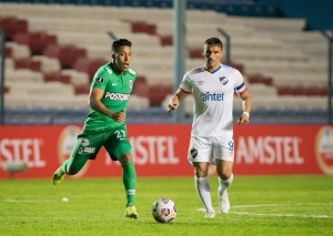 ¡Partidazo entre charrúas y cafeteros! (VIDEO)