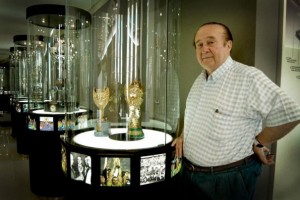 Dejó un negro legado que todavía no ha sido limpiado (OFICIAL)