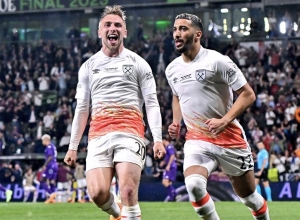 ¡West Ham desata la locura en Inglaterra coronando la Liga Conference!