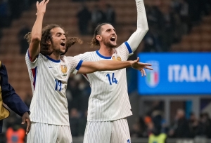 SIN MBAPPÉ NO ES IGUAL… Francia empató con un “peso ligero” y posterga su clasificación al Mundial