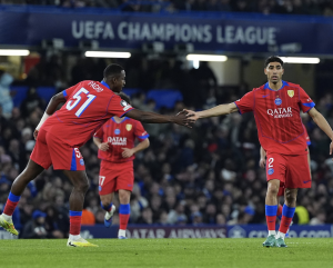 Willian Pacho ES DE TALLA MUNDIAL, como el CUARTO ecuatoriano en estar presente en unos cuartos de final de Champions League