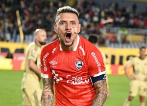 El Clásico tiene un solo Rey y Carlos Garcés fue el héroe de la noche para darle la gloria a Cienciano