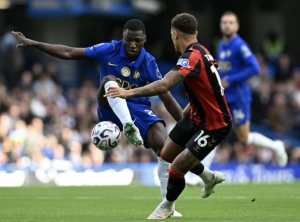 Moisés Caicedo regresó a las canchas pisando fuerte y en modo imperial para que el Chelsea humille
