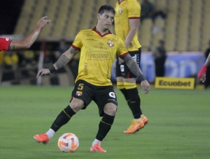 ¡SE VA UNO DE LOS CAPITANES! Barcelona acordó la salida del que era UN REFERENTE