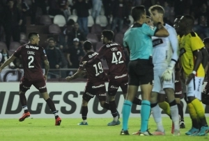 Lanus 2