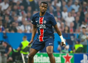 ¡PARTIDAZO INOLVIDABLE entre el PSG de Wilian Pacho y el Racing de Kendry en la Ligue 1 de Francia!