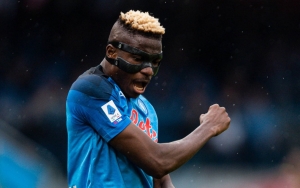 Napoli sigue con su show como campeón en Italia (VIDEO)