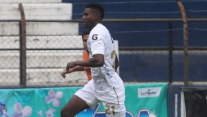 Jose Ayovi 3