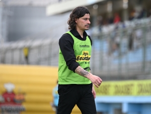 Ismael Blanco aclara la situación de su título y niega problemas a la interna de Técnico Universitario