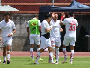 Técnico Universitario supera a Leones y cobra vida para el hexagonal por la permanencia