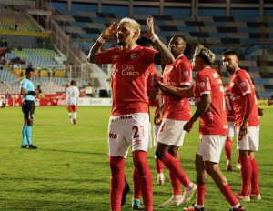 Seis partidos seguidos anotando: Carlos Garcés volvió a darle tres puntos a Cienciano