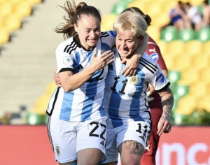 ¡Argentina remontó con 2 goles en los 90’ y clasifica al Mundial Femenino 2023! (RESUMEN)