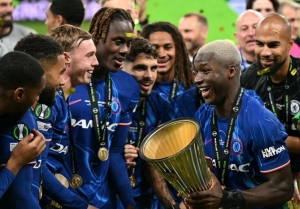 ¡MOISÉS CAICEDO NO JUGARÁ ANTE PALMEIRAS! Y Marc Cucurella lamenta su baja