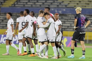 Cuniburo sumó en Esmeraldas en partido que fue culto a lo feo