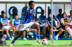 Real Oviedo todavía no puede conocer de alegrías en el torneo