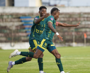 9 de Octubre sale del último puesto de la Serie B con un triunfazo