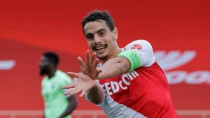 El fantasma aguarda por su víctima (RESUMEN)