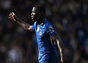 Moises Caicedo 9