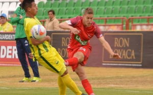 Libertad continúa con su lista de refuerzos foráneos